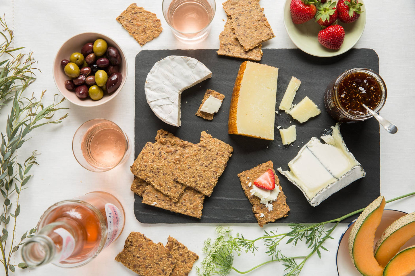 Organic Norwegian Crispbread Gift Tin