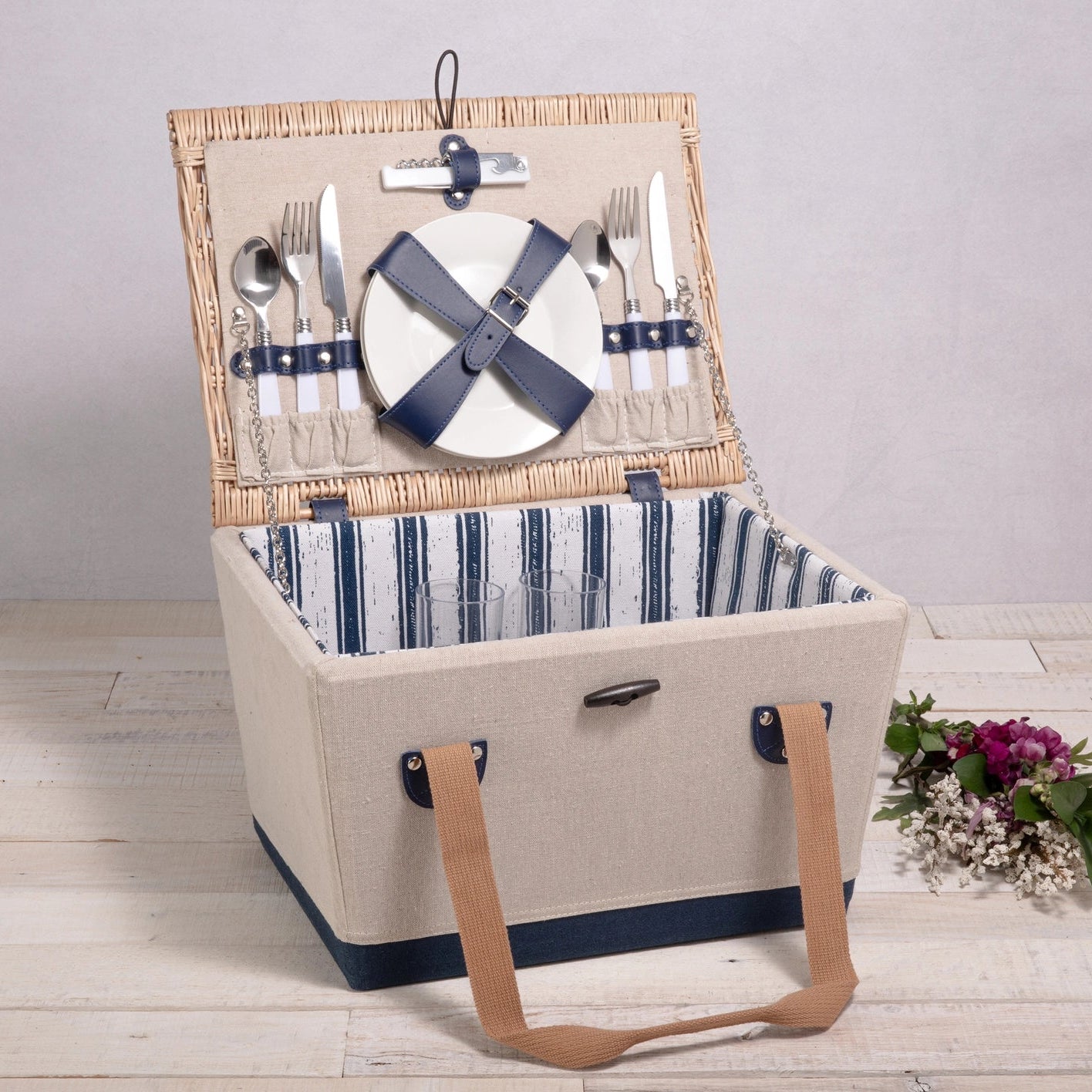 Boardwalk Picnic Basket